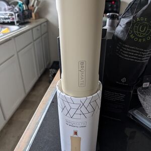 BrüMate Insulated Tumbler in Cream